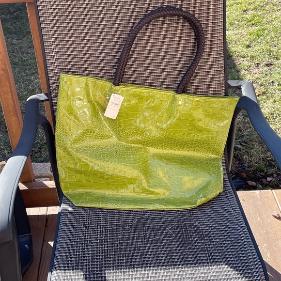 HAND BAG - Picture 1 of 3